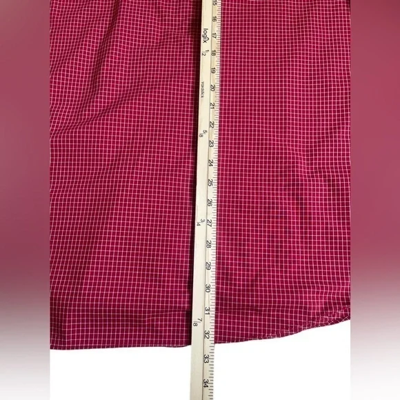 LL Bean Button Up Long Sleeved Red Checkered Shirt Wrinkle Resistant XL-Regular - Picture 4 of 8